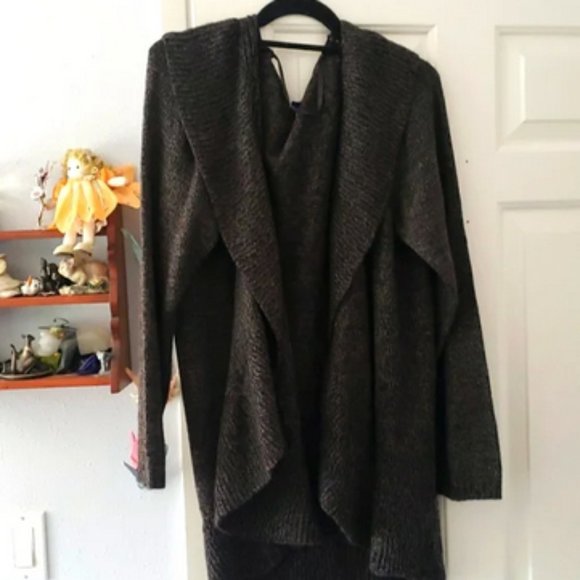Karen Scott Sweaters - Karen Scott dark grey knit sweater